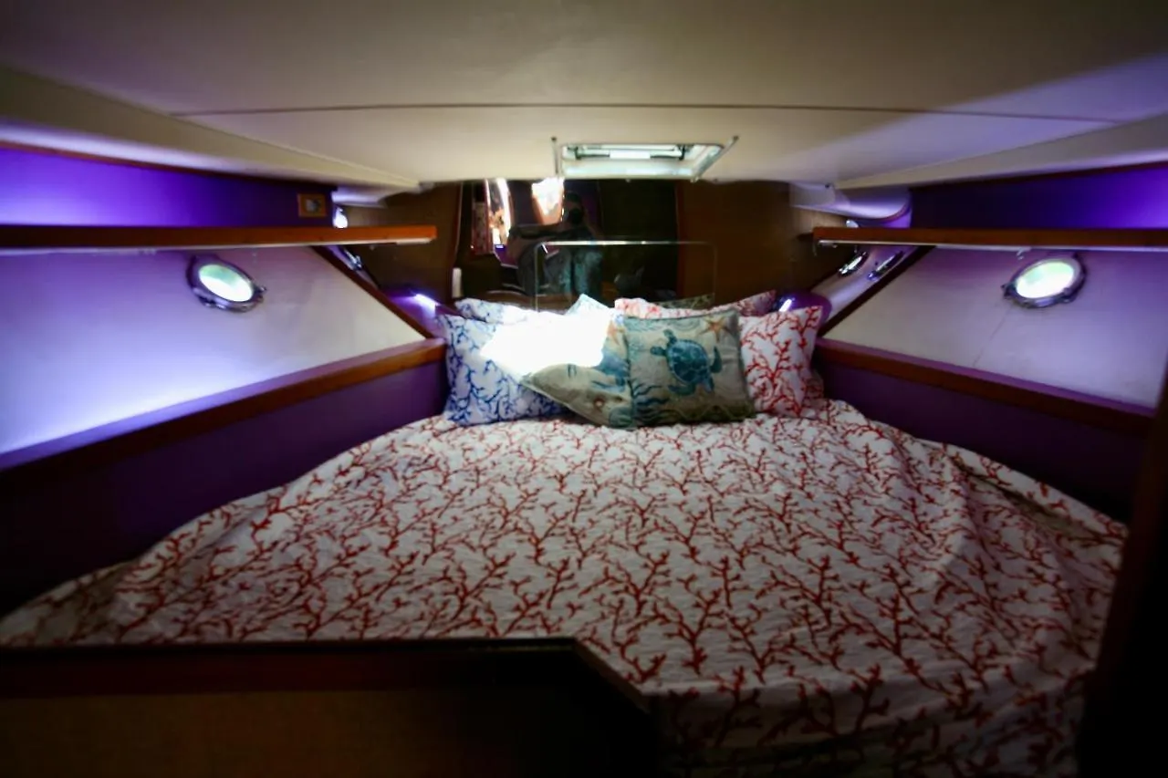 Botel Piper'S Boat Hotel Alghero