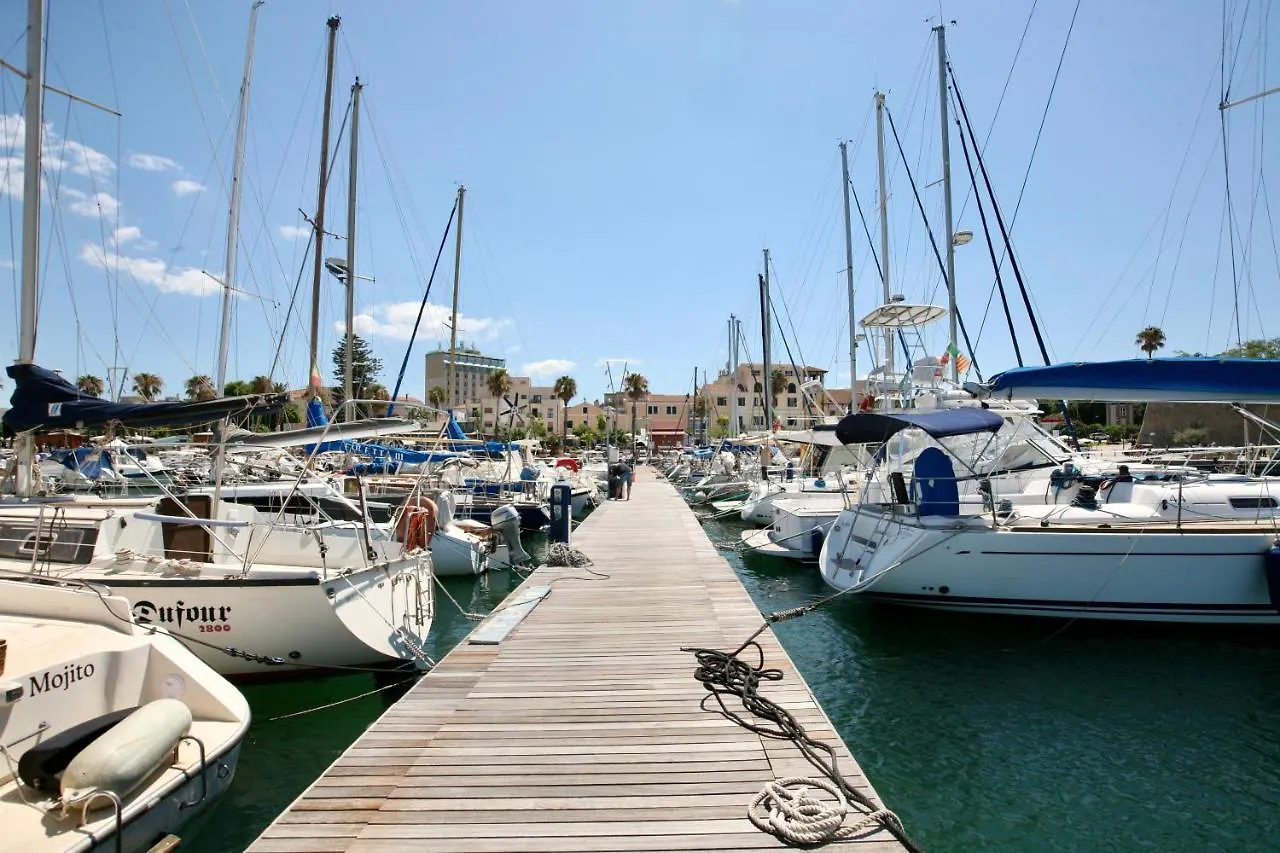 Piper'S Boat Hotel Alghero 0*,