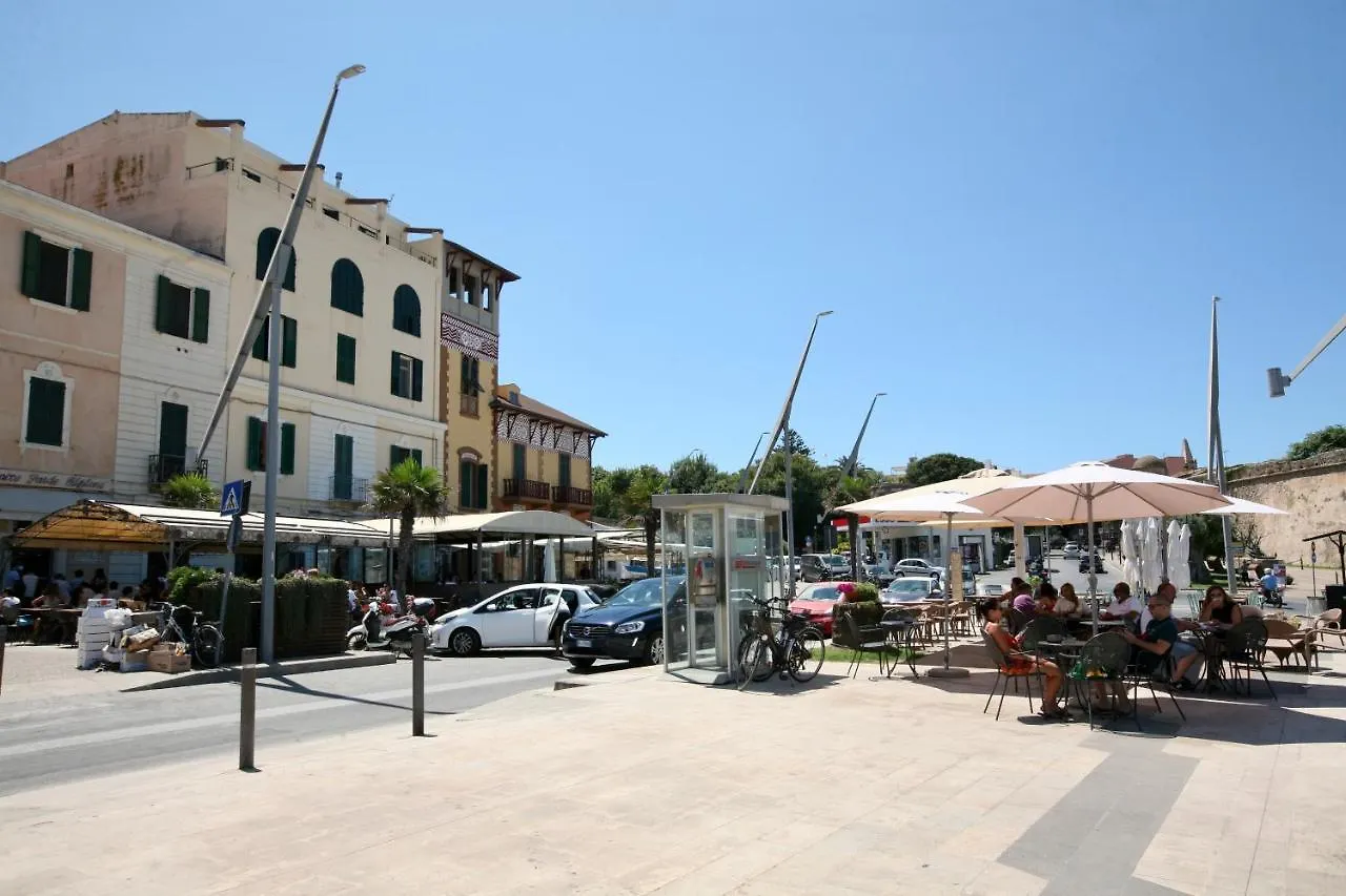 Piper'S Boat Hotel Alghero